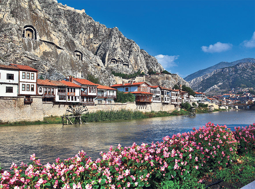 Yalıboyu Evleri / Amasya